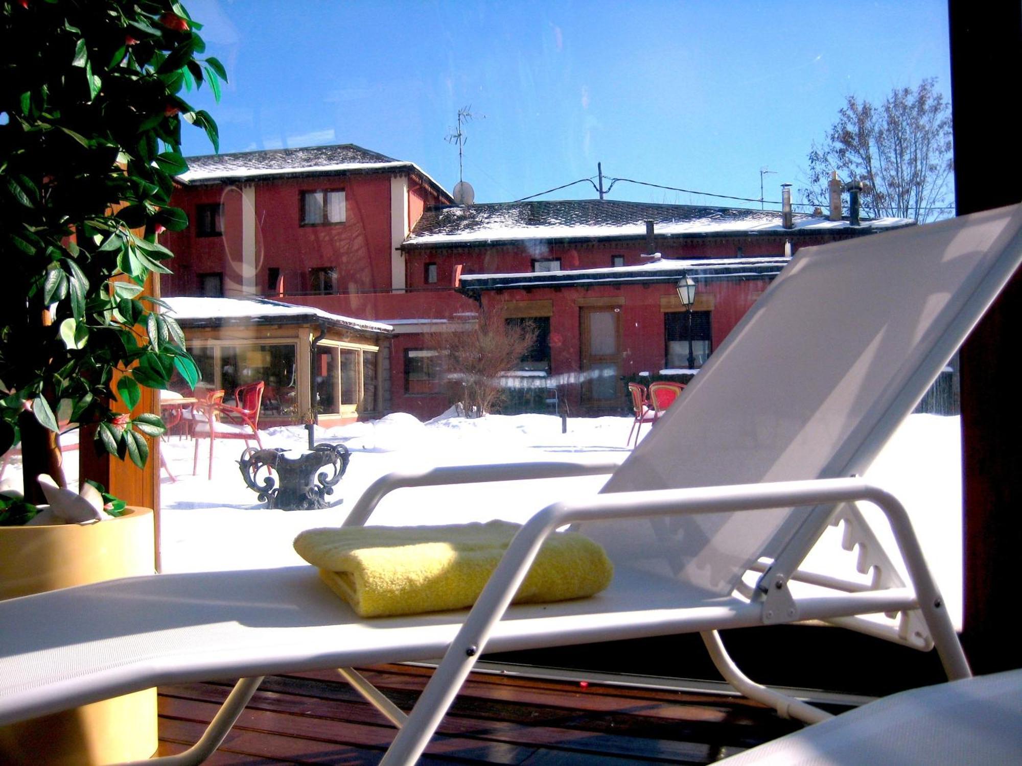 Hotel Del Lago Puigcerda Ngoại thất bức ảnh
